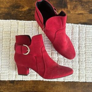Jaclyn Smith Women's Dulce Fashion Bootie - Red Size 10